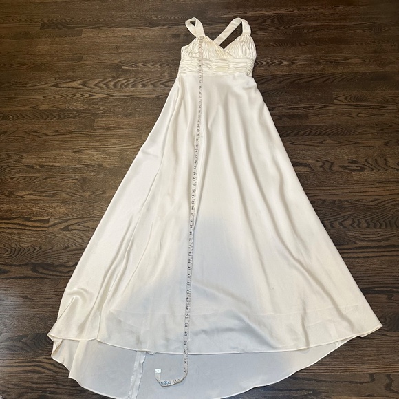 Calvin Klein White Satin Evening Gown – Size 6, NWT - Picture 6 of 8